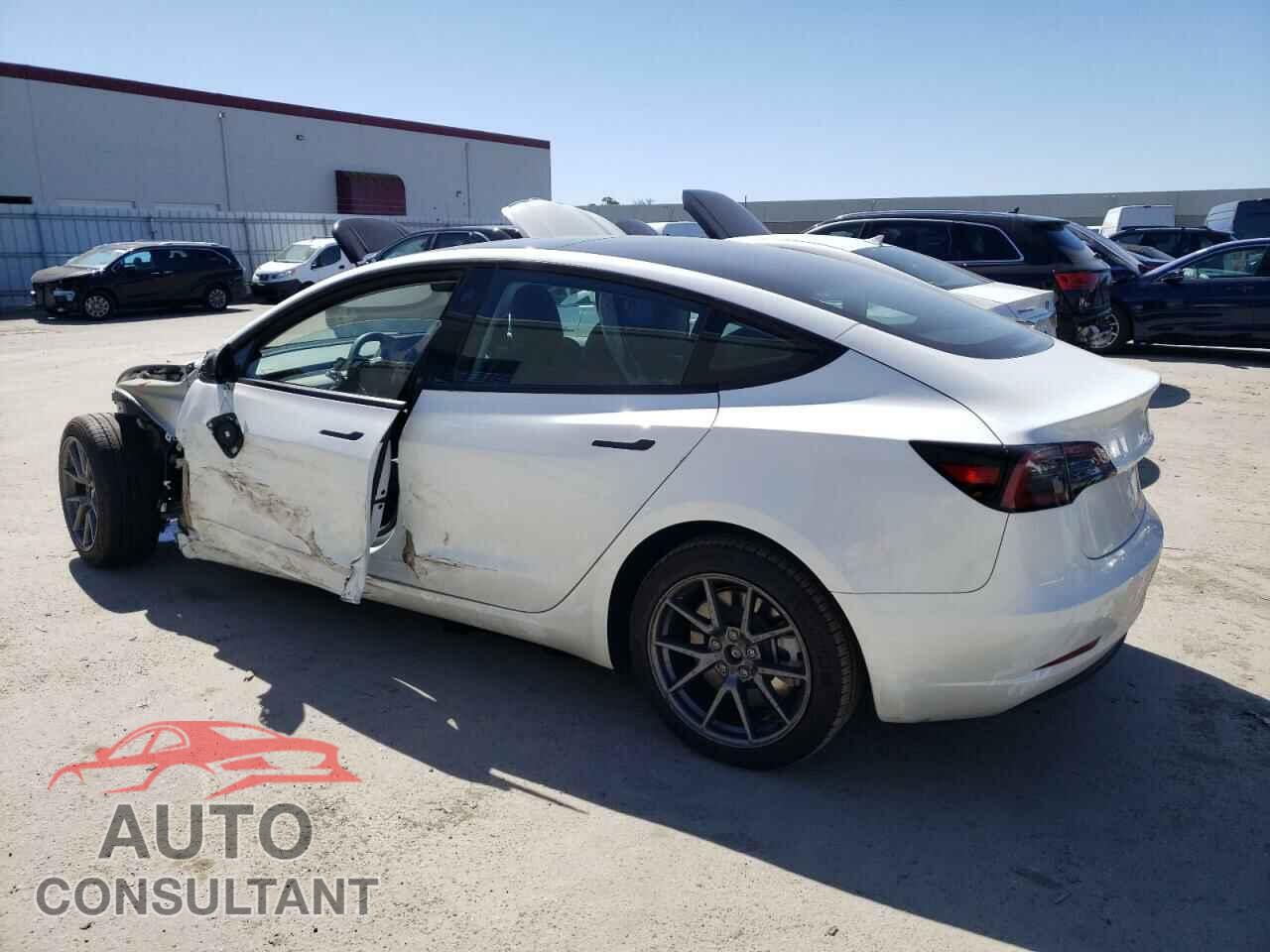 TESLA MODEL 3 2023 - 5YJ3E1EA4PF606595