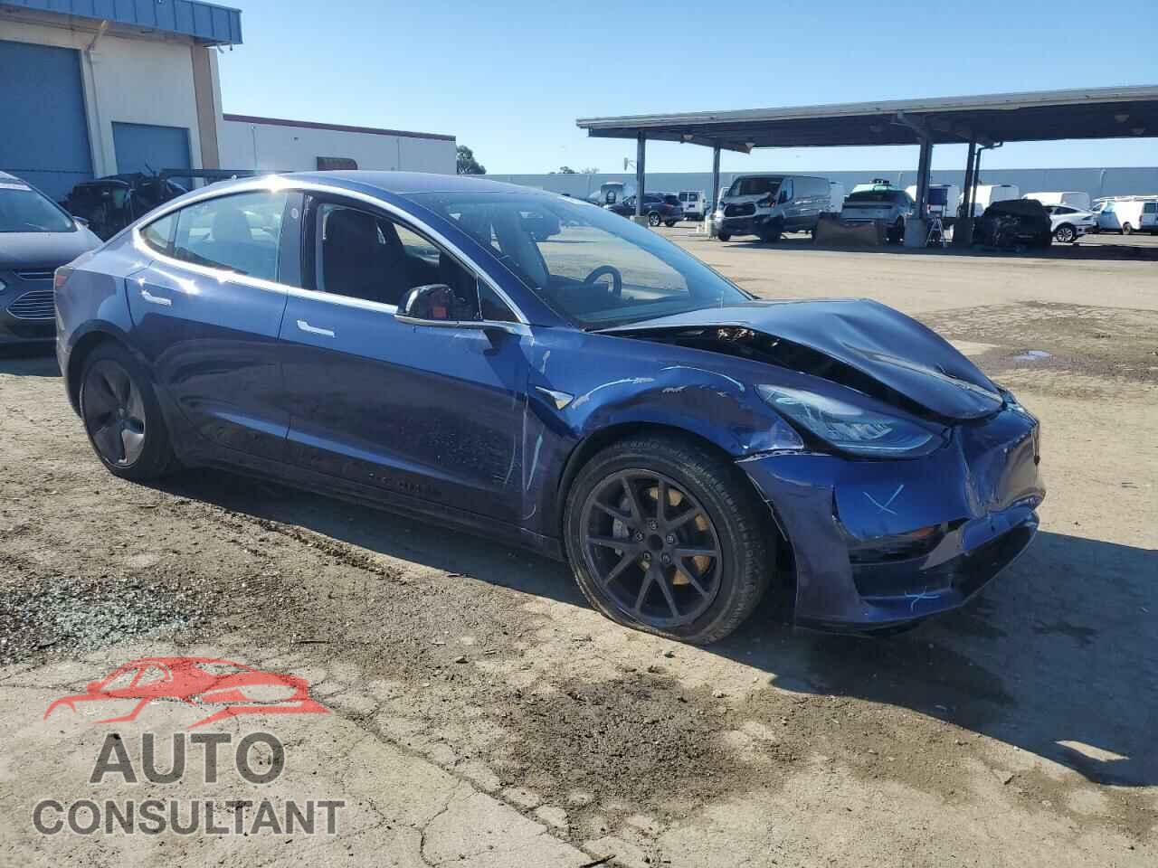 TESLA MODEL 3 2018 - 5YJ3E1EA8JF009022