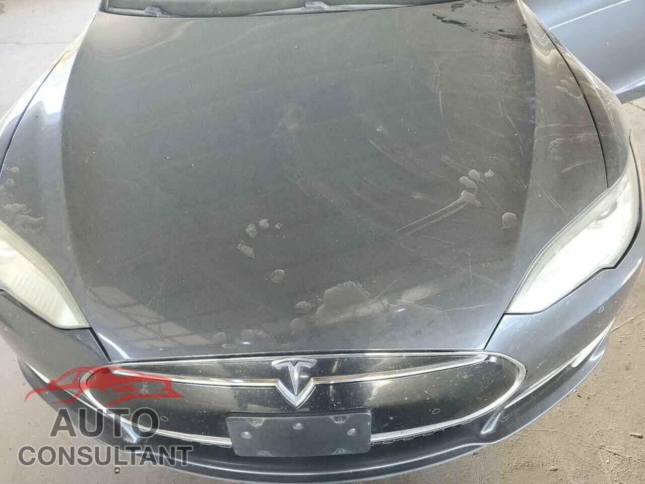 TESLA MODEL S 2016 - 5YJSA1E11GF134752