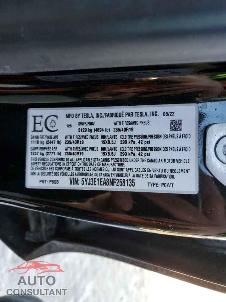 TESLA MODEL 3 2022 - 5YJ3E1EA8NF258135
