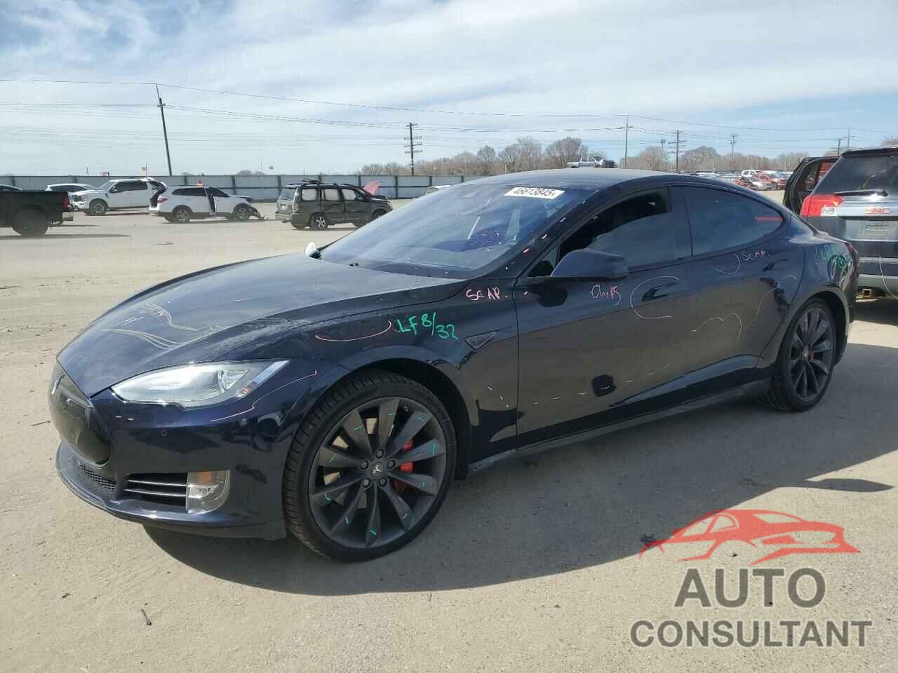 TESLA MODEL S 2014 - 5YJSA1H25EFP65568
