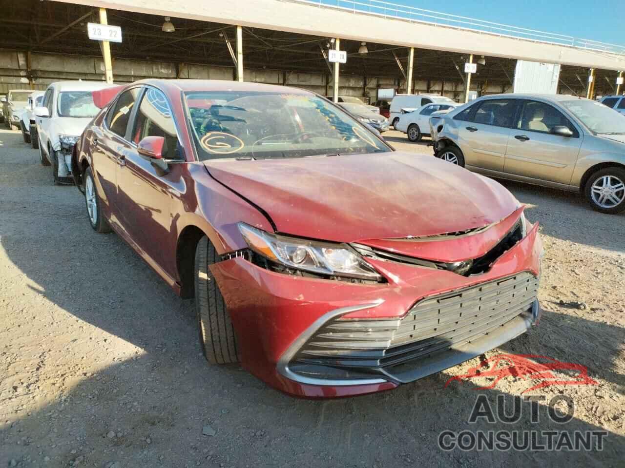 TOYOTA CAMRY 2021 - 4T1C11AK0MU463489