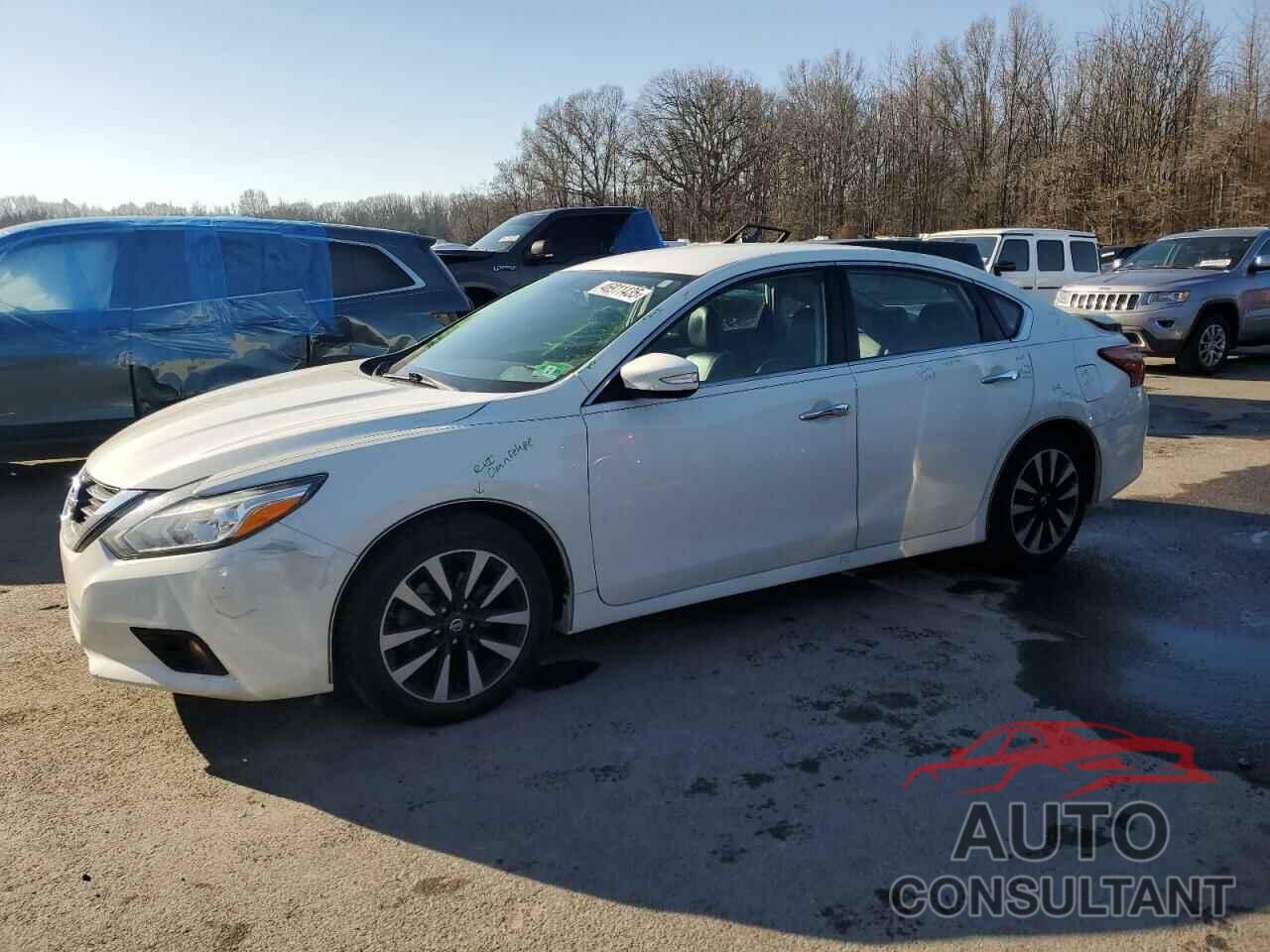 NISSAN ALTIMA 2018 - 1N4AL3AP4JC178945