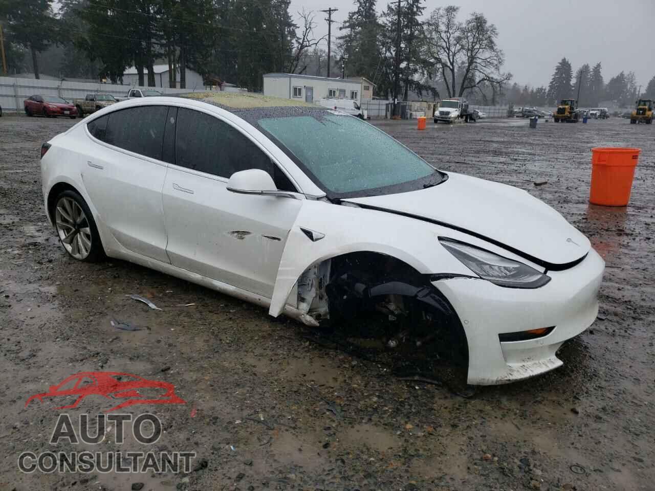 TESLA MODEL 3 2018 - 5YJ3E1EB8JF101174