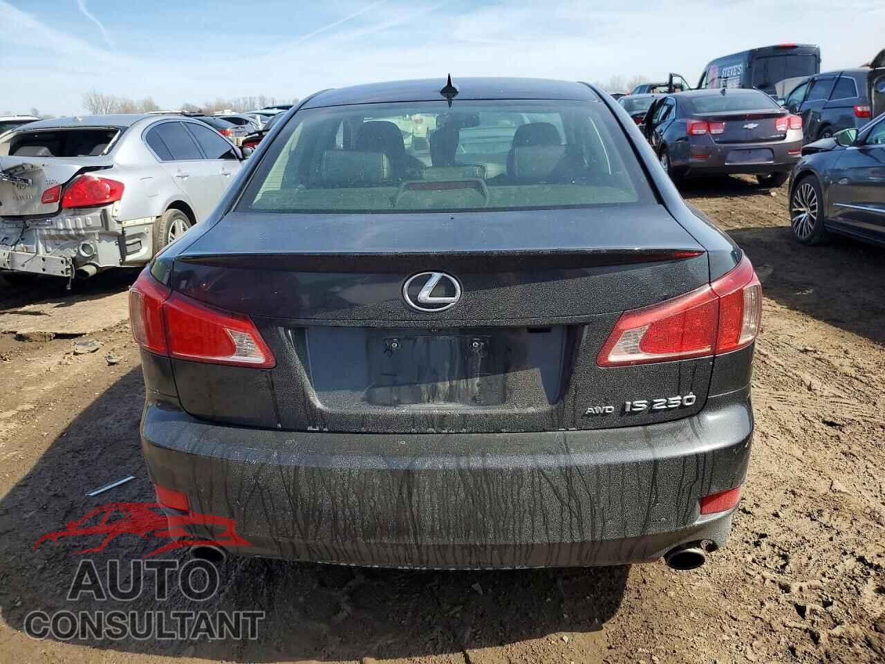LEXUS IS 2013 - JTHCF5C24D5063177