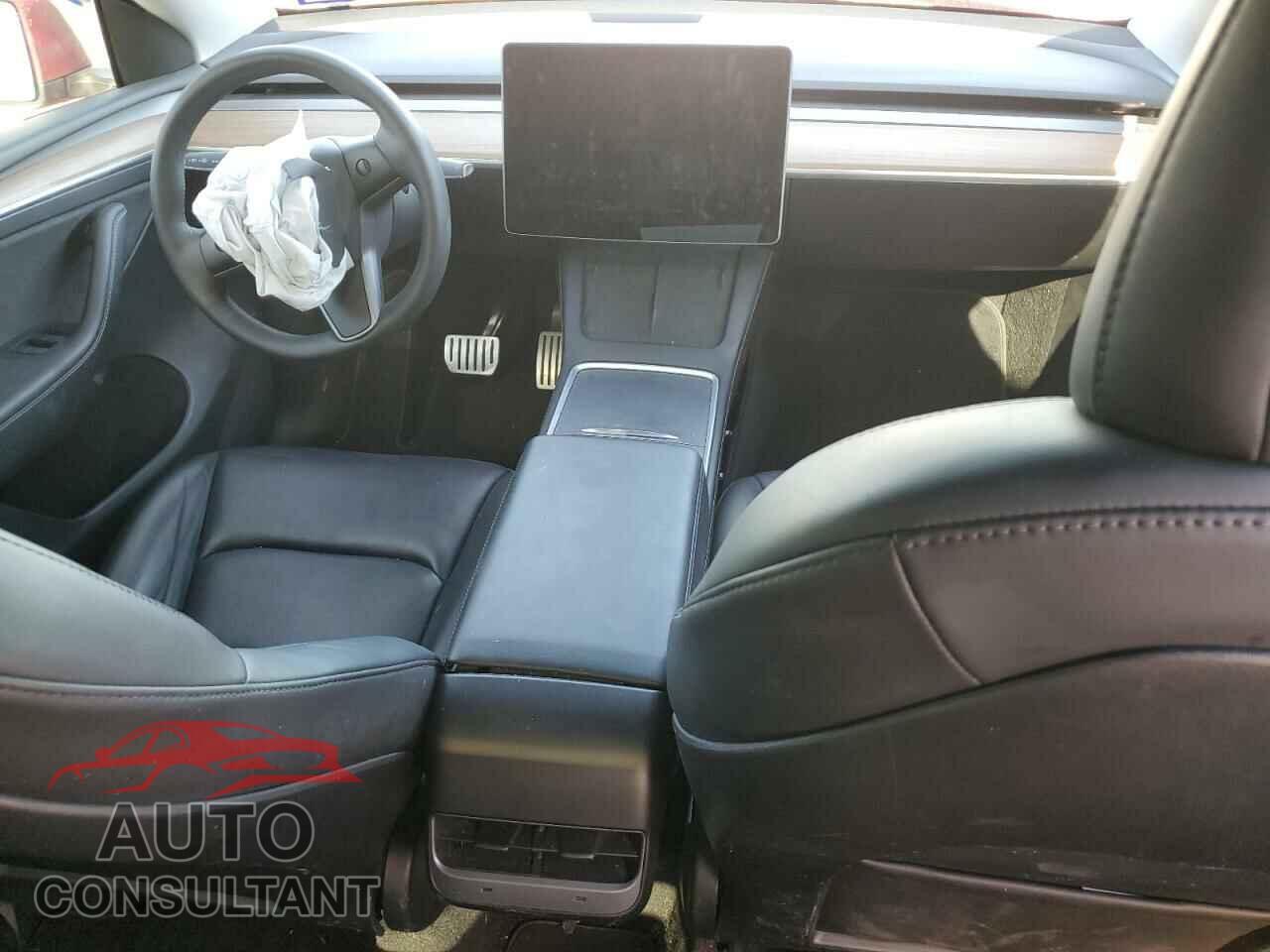 TESLA MODEL Y 2022 - 7SAYGDEF2NF537452