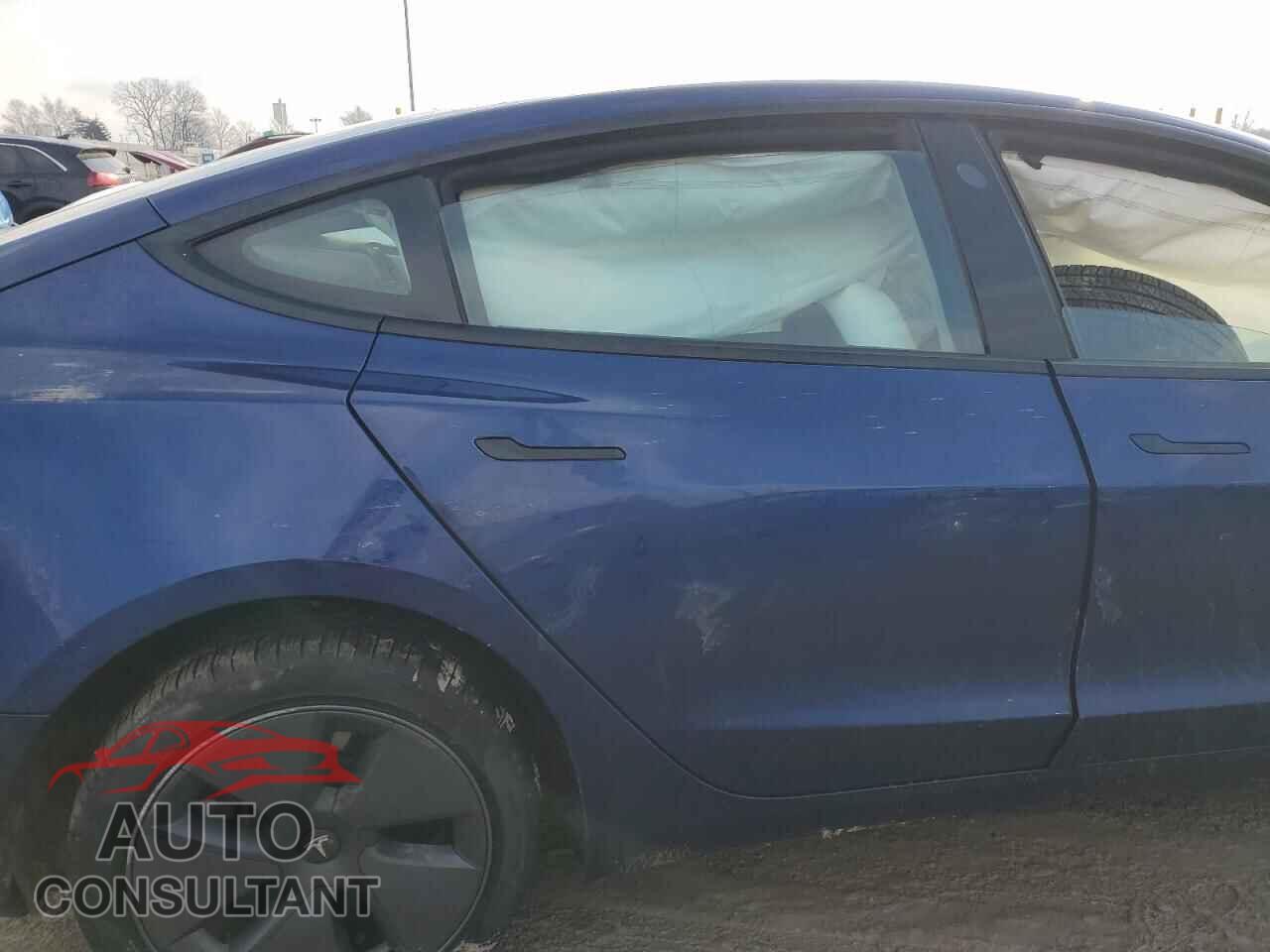 TESLA MODEL 3 2021 - 5YJ3E1EB5MF858439
