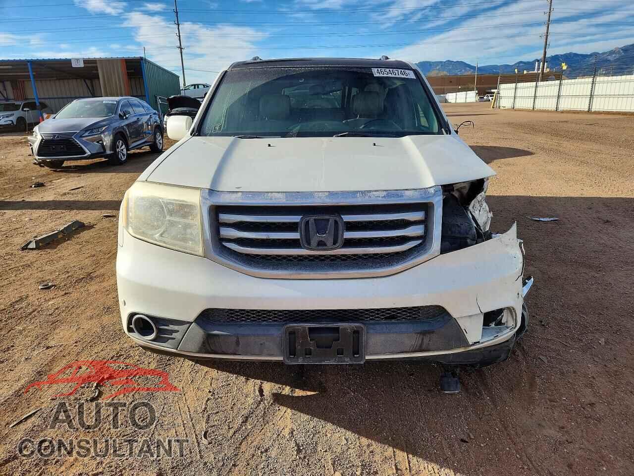 HONDA PILOT 2013 - 5FNYF4H9XDB001885