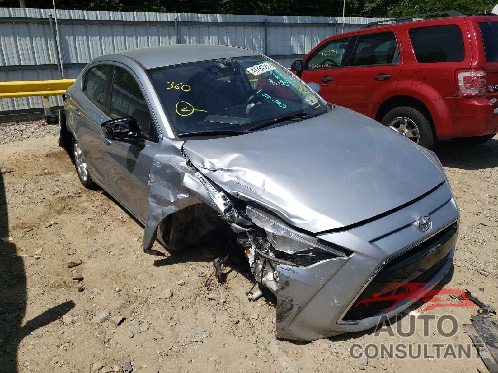 TOYOTA YARIS 2018 - 3MYDLBYV3JY317722