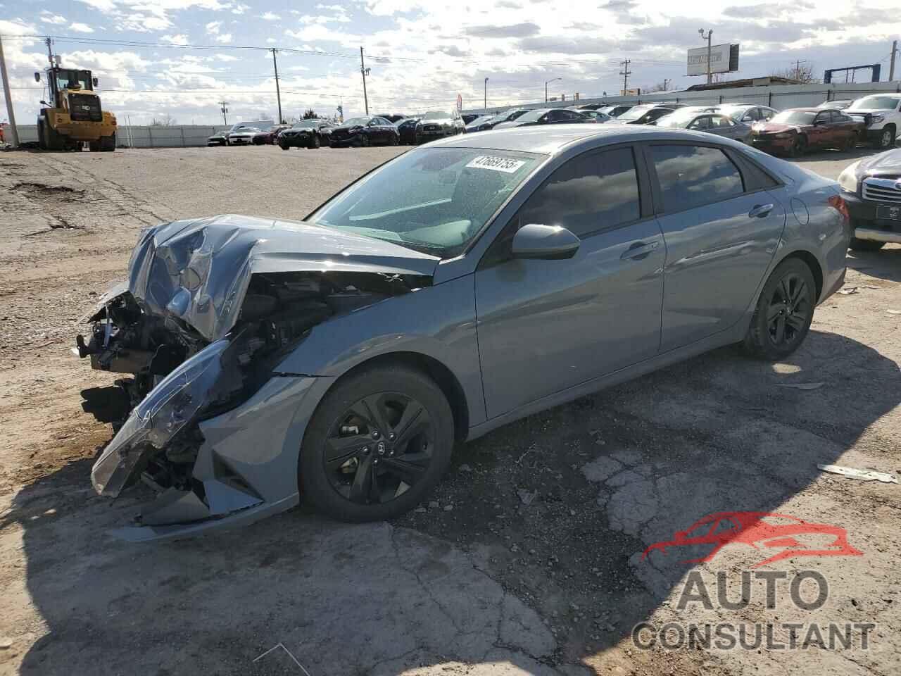 HYUNDAI ELANTRA 2023 - KMHLM4AG8PU442351
