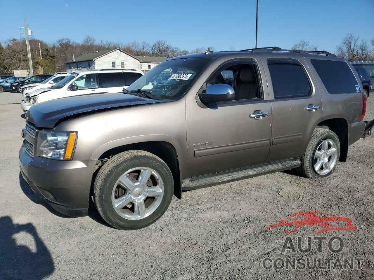 CHEVROLET TAHOE 2011 - 1GNSKBE05BR308696