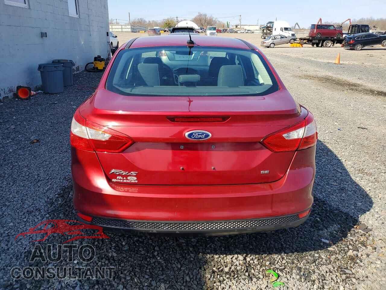 FORD FOCUS 2014 - 1FADP3F21EL359201
