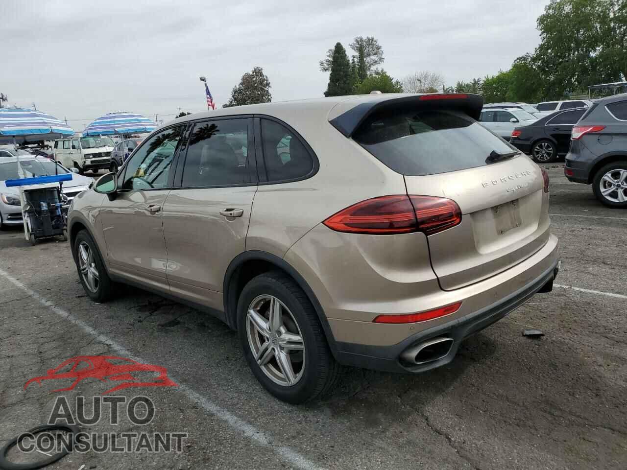 PORSCHE CAYENNE 2016 - WP1AA2A29GKA14540