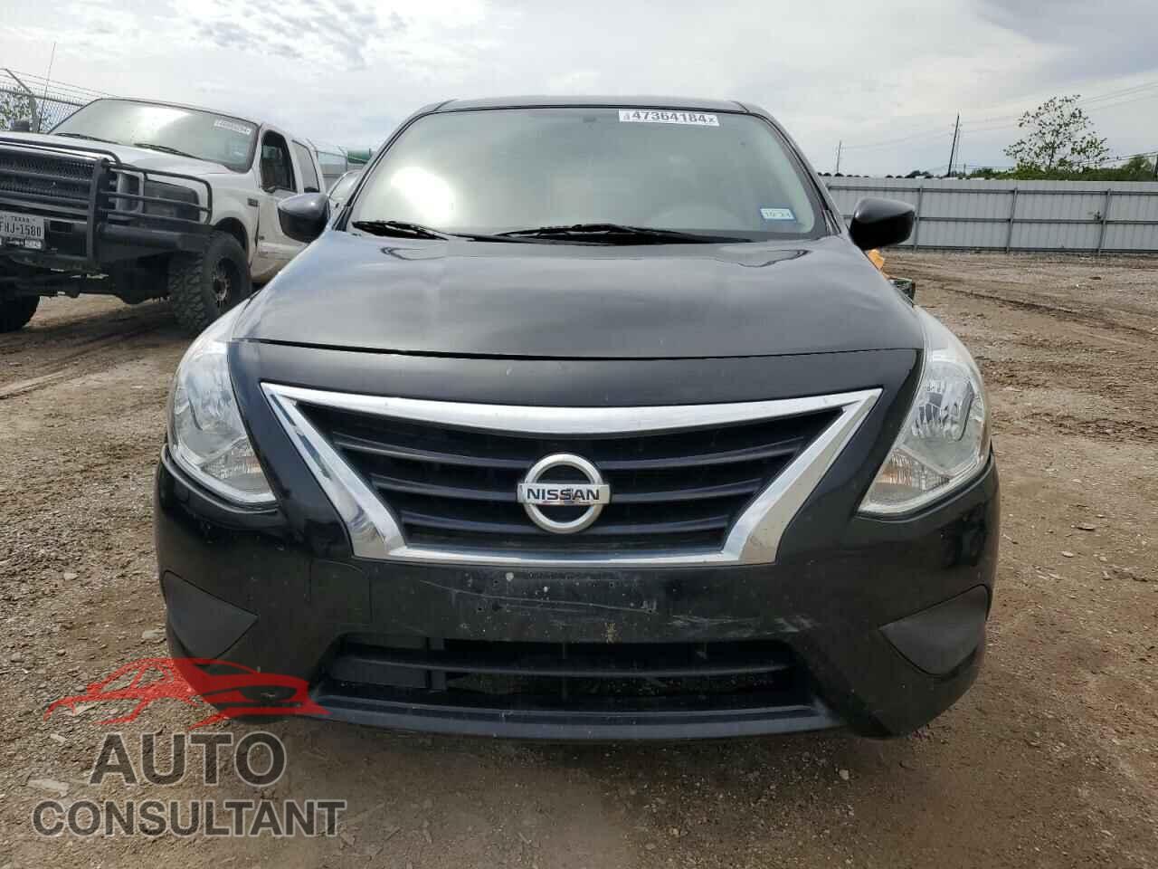 NISSAN VERSA 2019 - 3N1CN7AP3KL809584