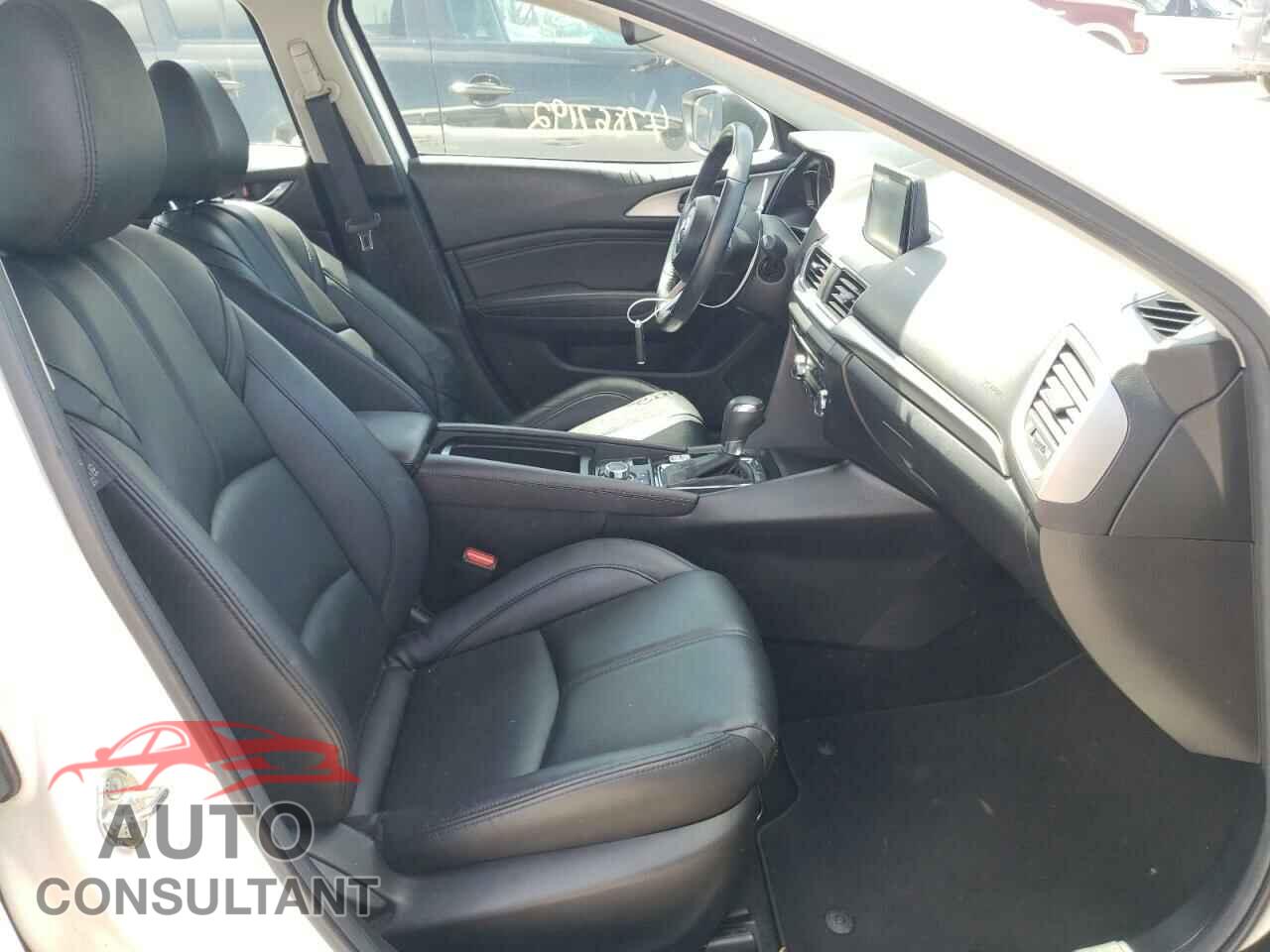 MAZDA 3 2017 - 3MZBN1V72HM140434