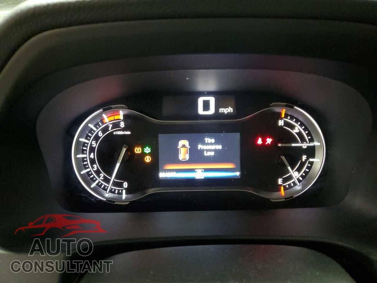 HONDA PILOT 2017 - 5FNYF6H5XHB099976
