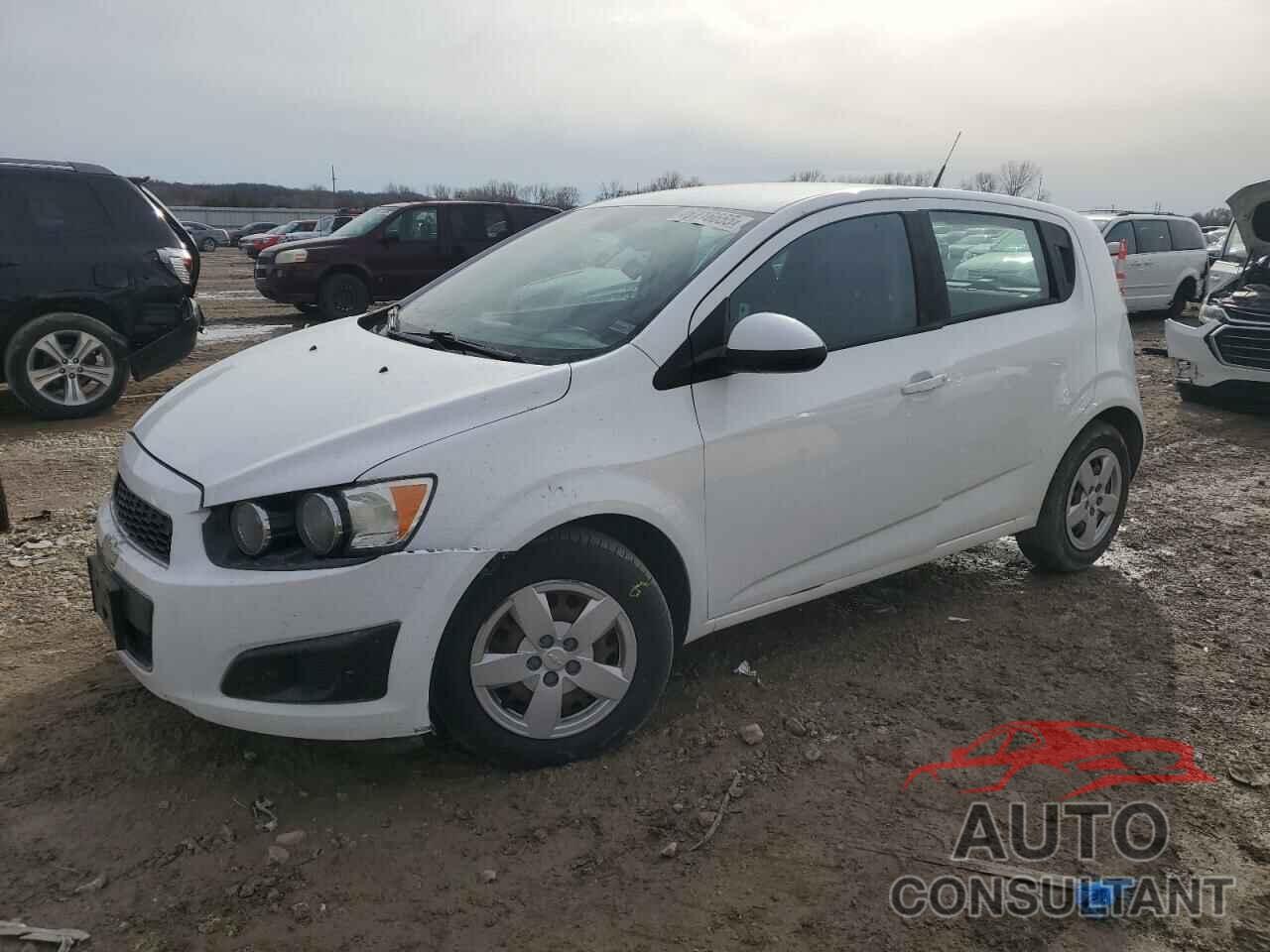 CHEVROLET SONIC 2013 - 1G1JA6SHXD4228652