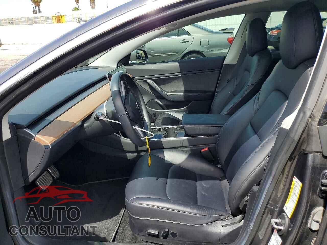 TESLA MODEL 3 2018 - 5YJ3E1EA8JF051531