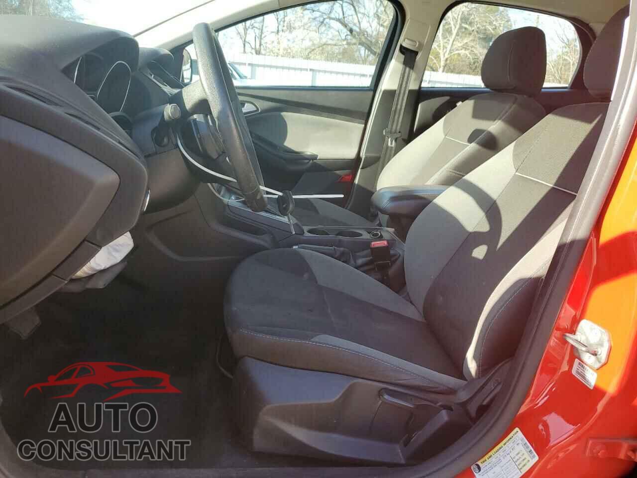 FORD FOCUS 2014 - 1FADP3K25EL322836