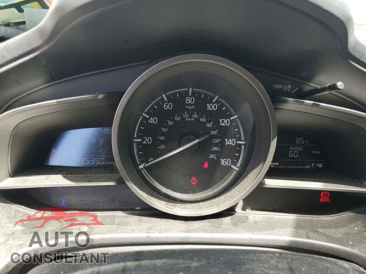 MAZDA 3 2017 - 3MZBN1L33HM156335