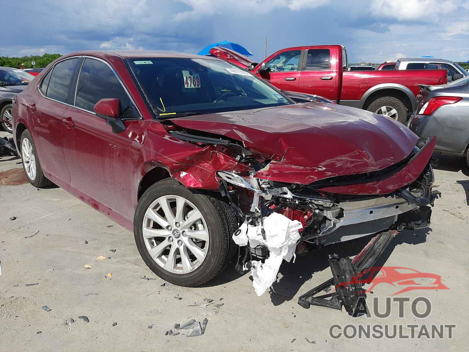 TOYOTA CAMRY 2019 - 4T1B11HK2KU810769