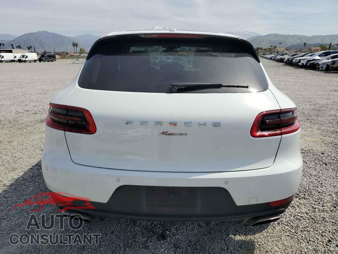 PORSCHE MACAN 2018 - WP1AA2A56JLB15675