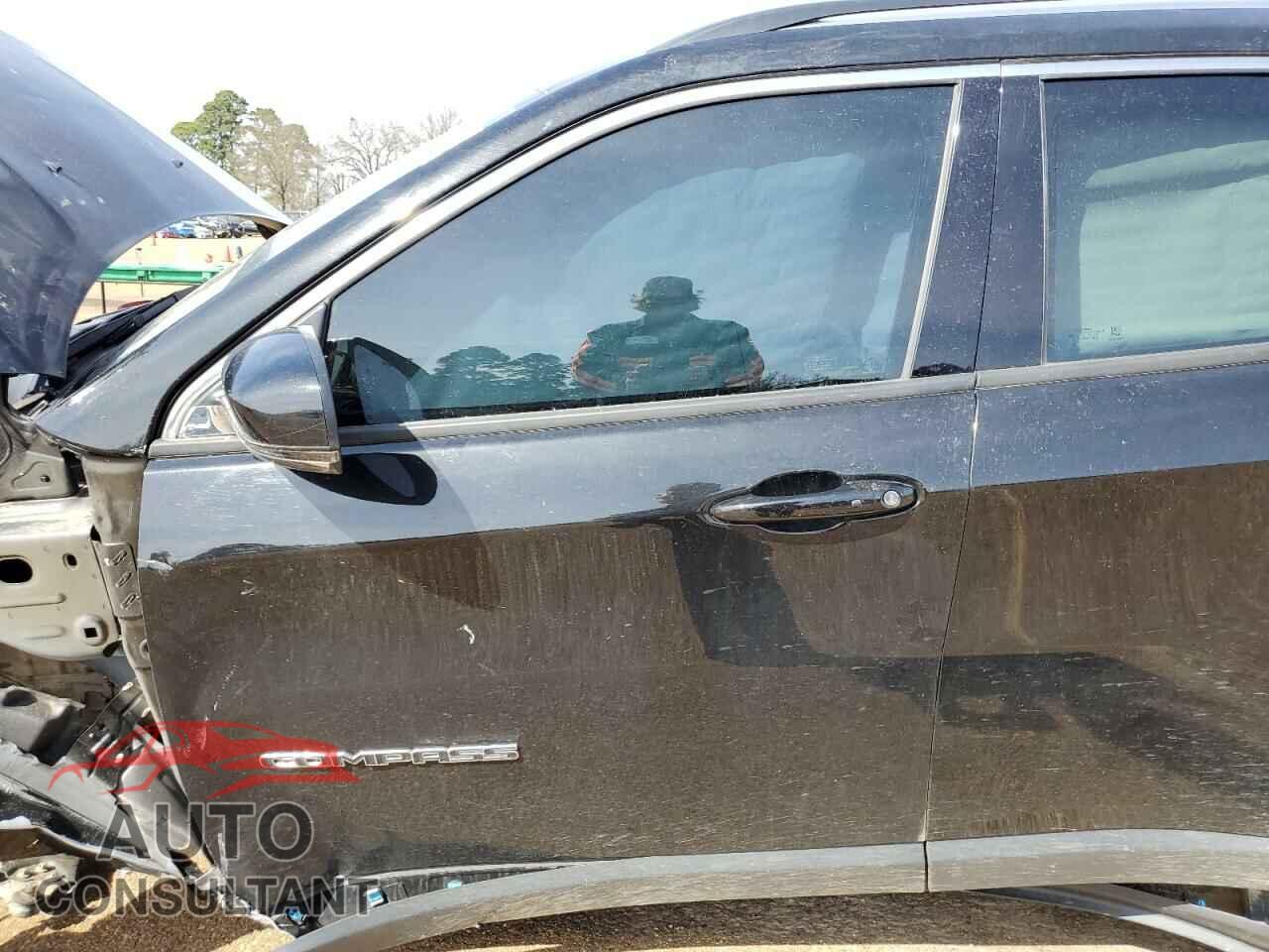 JEEP COMPASS 2021 - 3C4NJDCB0MT542182