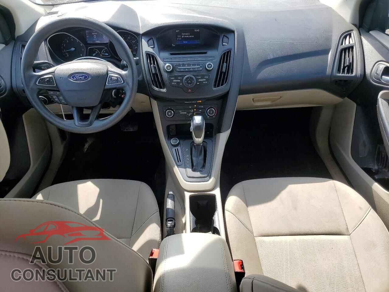 FORD FOCUS 2016 - 1FADP3F2XGL392975