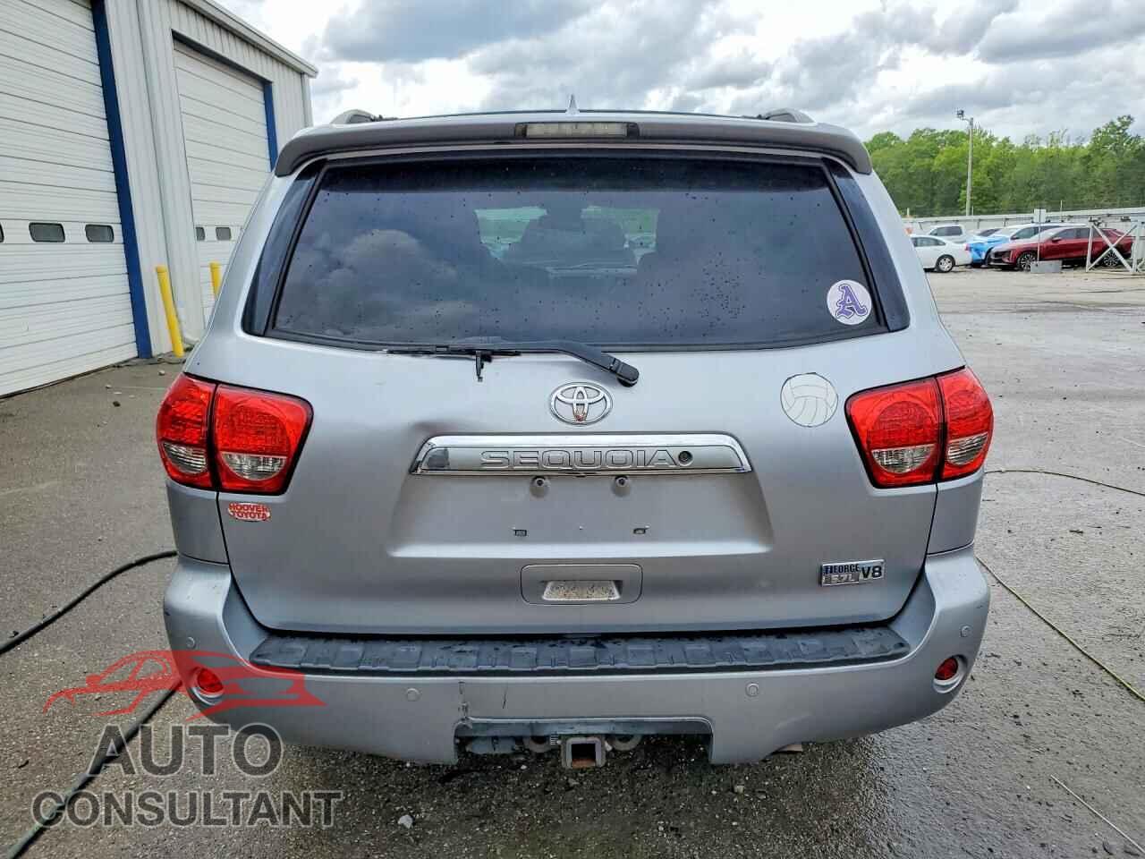 TOYOTA SEQUOIA 2013 - 5TDKY5G19DS045552