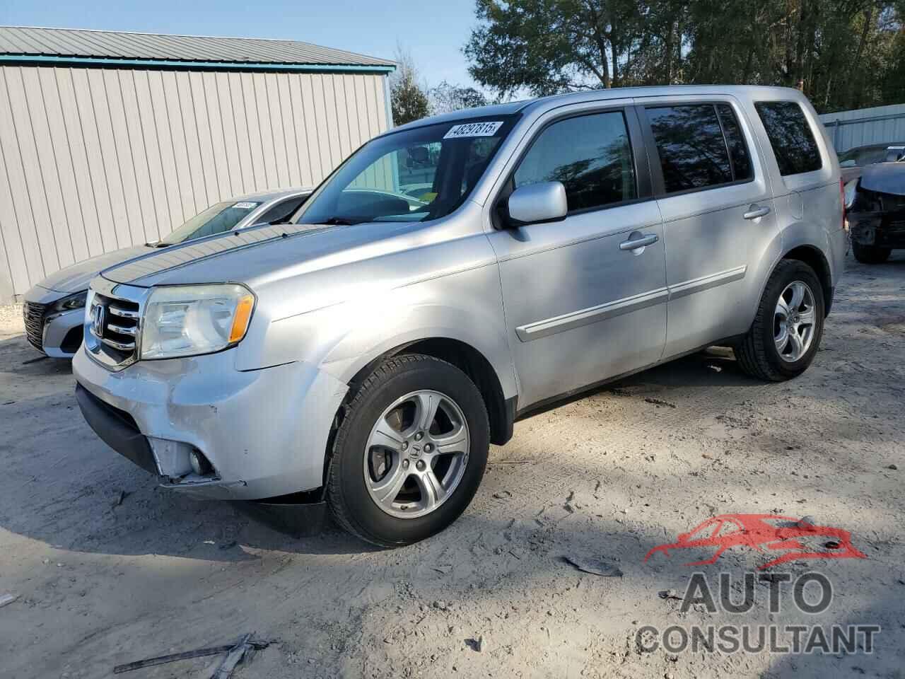 HONDA PILOT 2015 - 5FNYF4H59FB048616