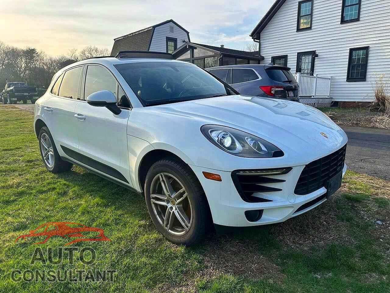 PORSCHE MACAN 2016 - WP1AB2A57GLB58718