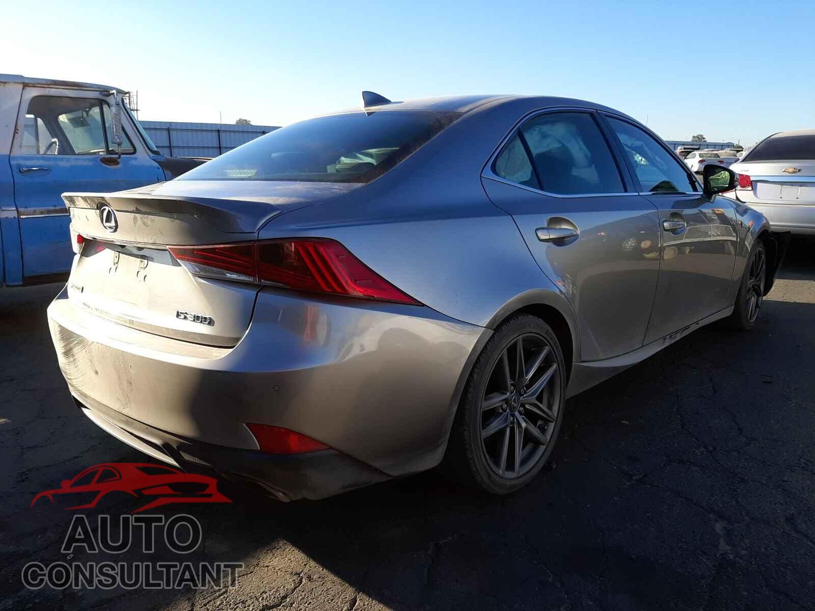 LEXUS IS 2018 - JTHBA1D20J5064050