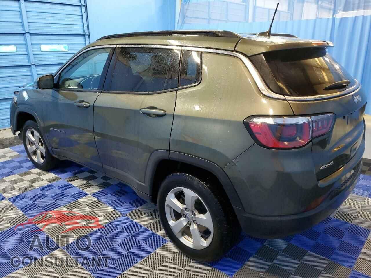 JEEP COMPASS 2018 - 3C4NJDBBXJT354573