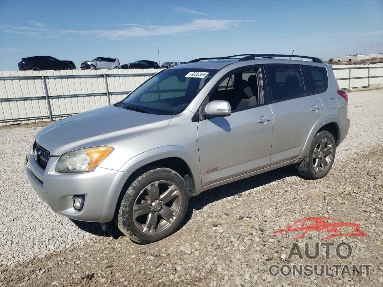 TOYOTA RAV4 2012 - JTMRF4DV3C5050983