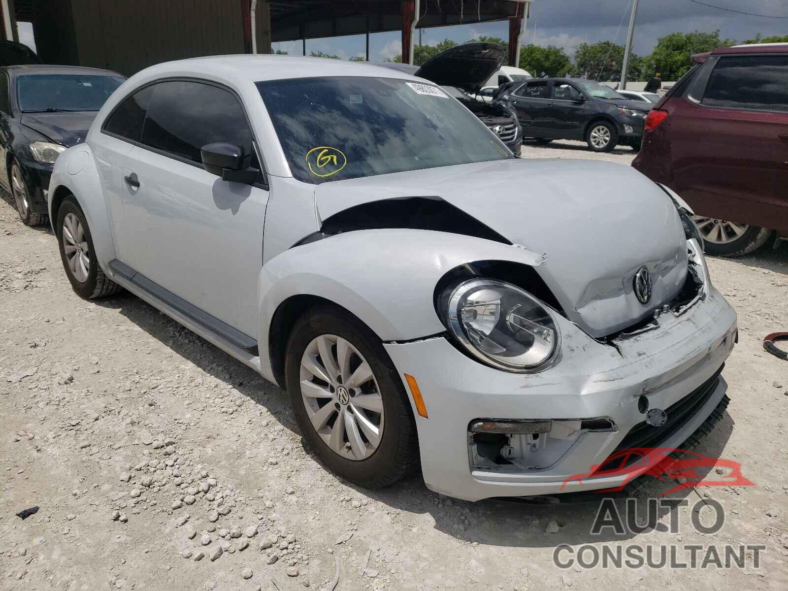 VOLKSWAGEN BEETLE 2017 - 3VWF17ATXHM616741