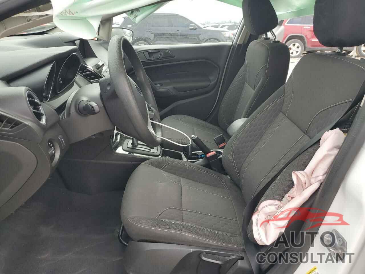 FORD FIESTA 2019 - 3FADP4BJ5KM145731