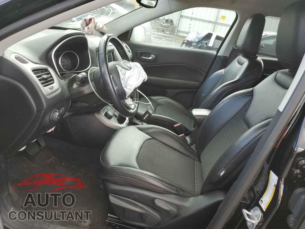 JEEP COMPASS 2020 - 3C4NJDBB6LT209663
