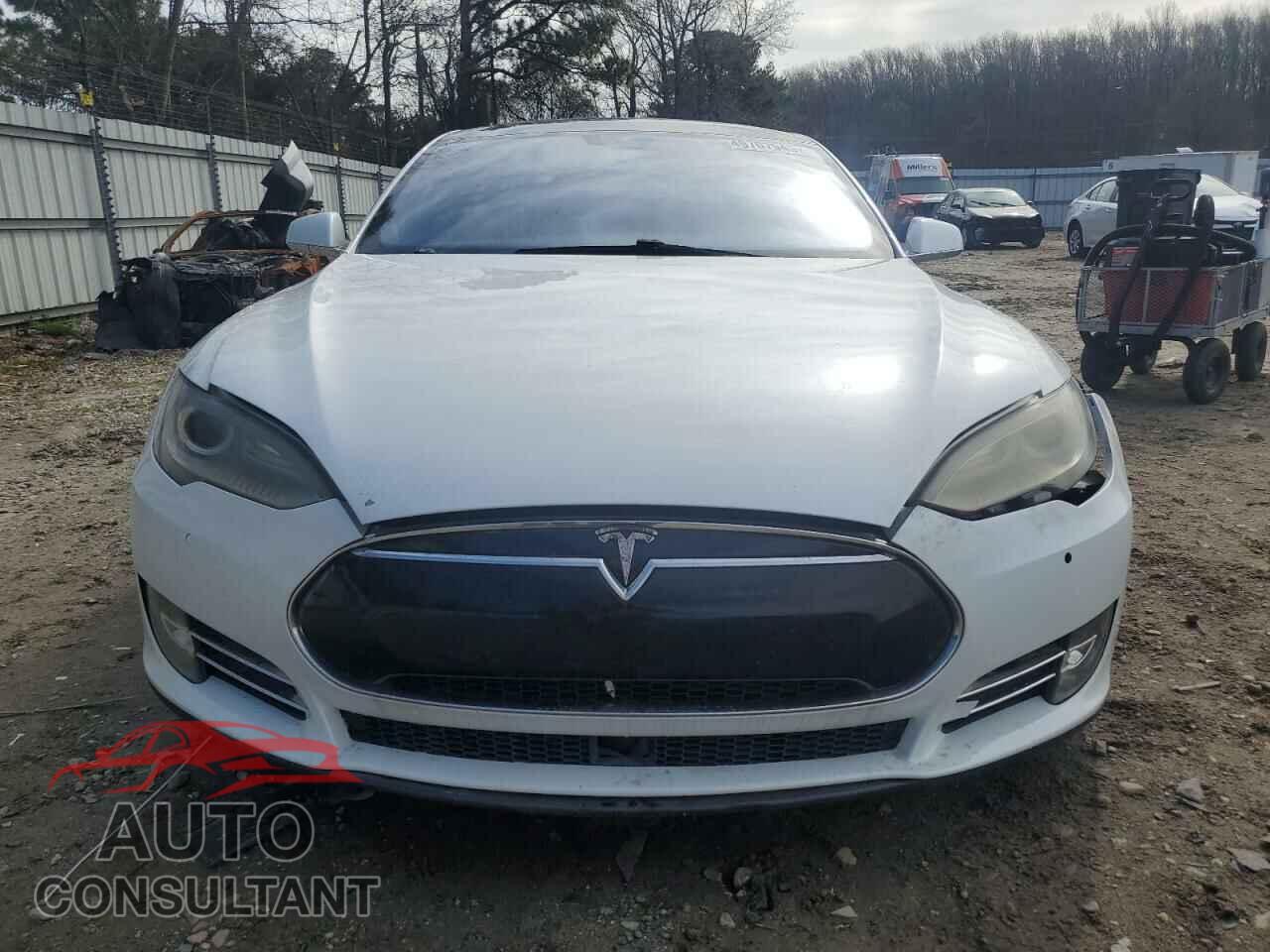 TESLA MODEL S 2015 - 5YJSA1E25FF108341