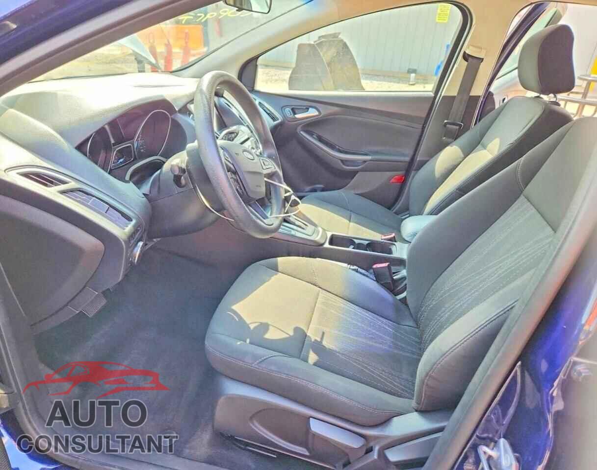 FORD FOCUS 2017 - 1FADP3M22HL314176