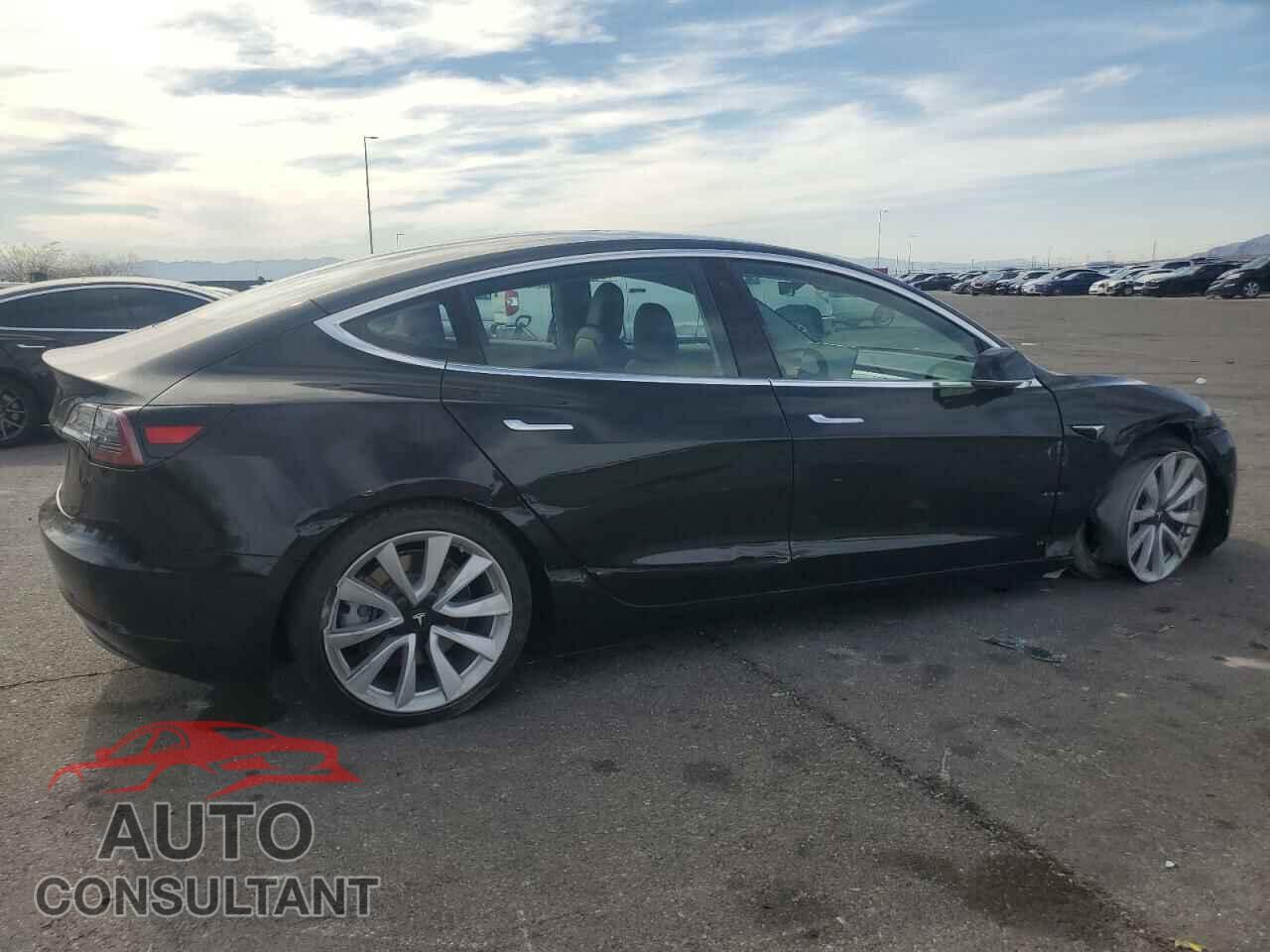 TESLA MODEL 3 2018 - 5YJ3E1EA3JF053638