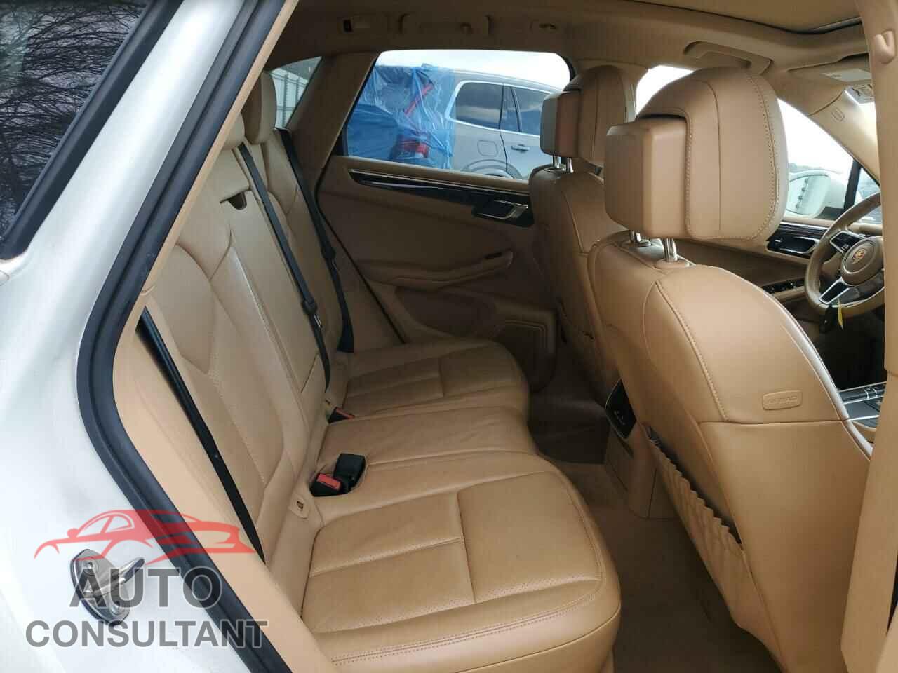 PORSCHE MACAN 2015 - WP1AB2A58FLB59195