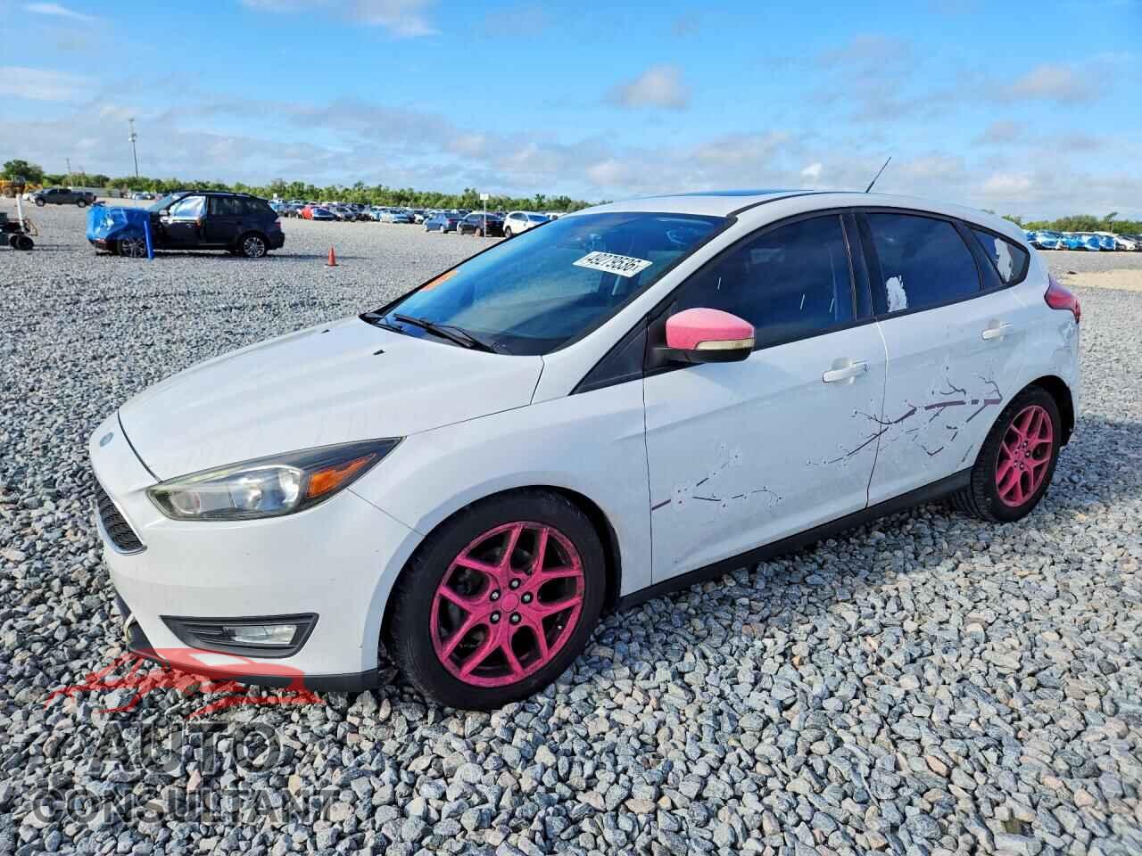FORD FOCUS 2017 - 1FADP3M22HL225546