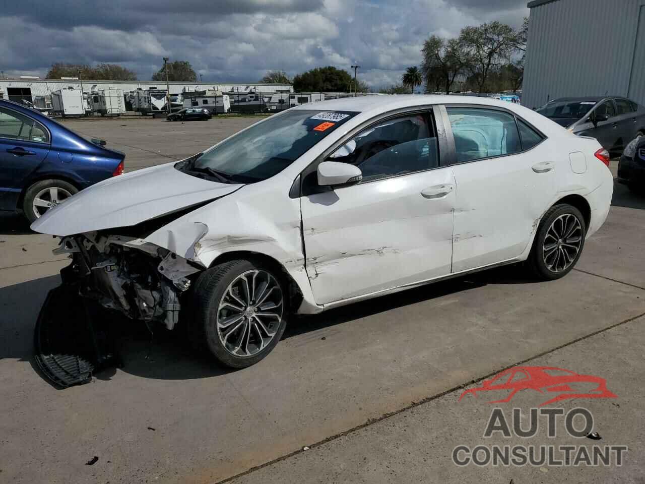 TOYOTA COROLLA 2015 - 2T1BURHE0FC341981