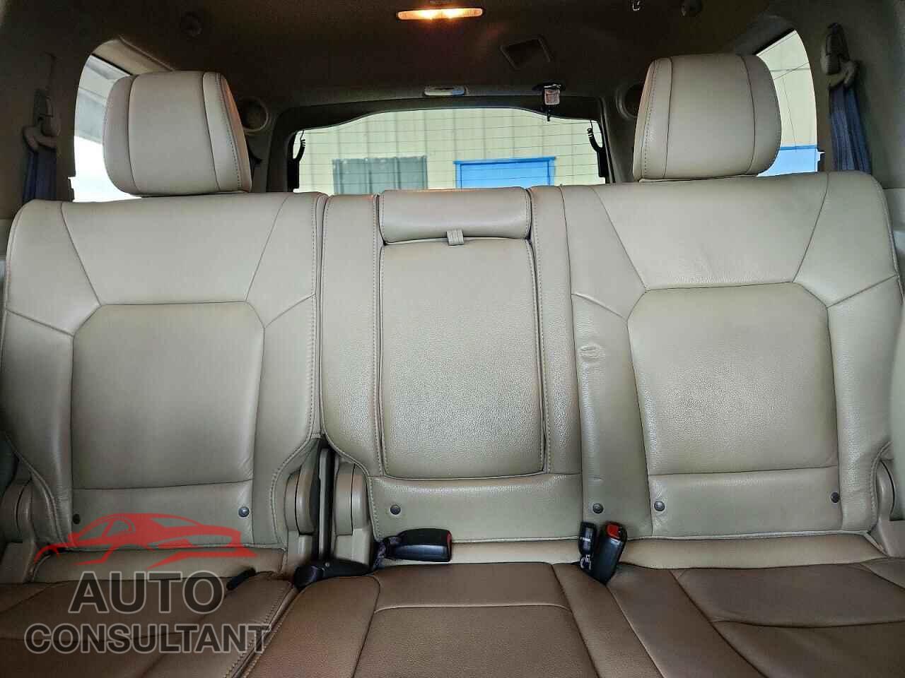 HONDA PILOT 2012 - 5FNYF4H97CB064005