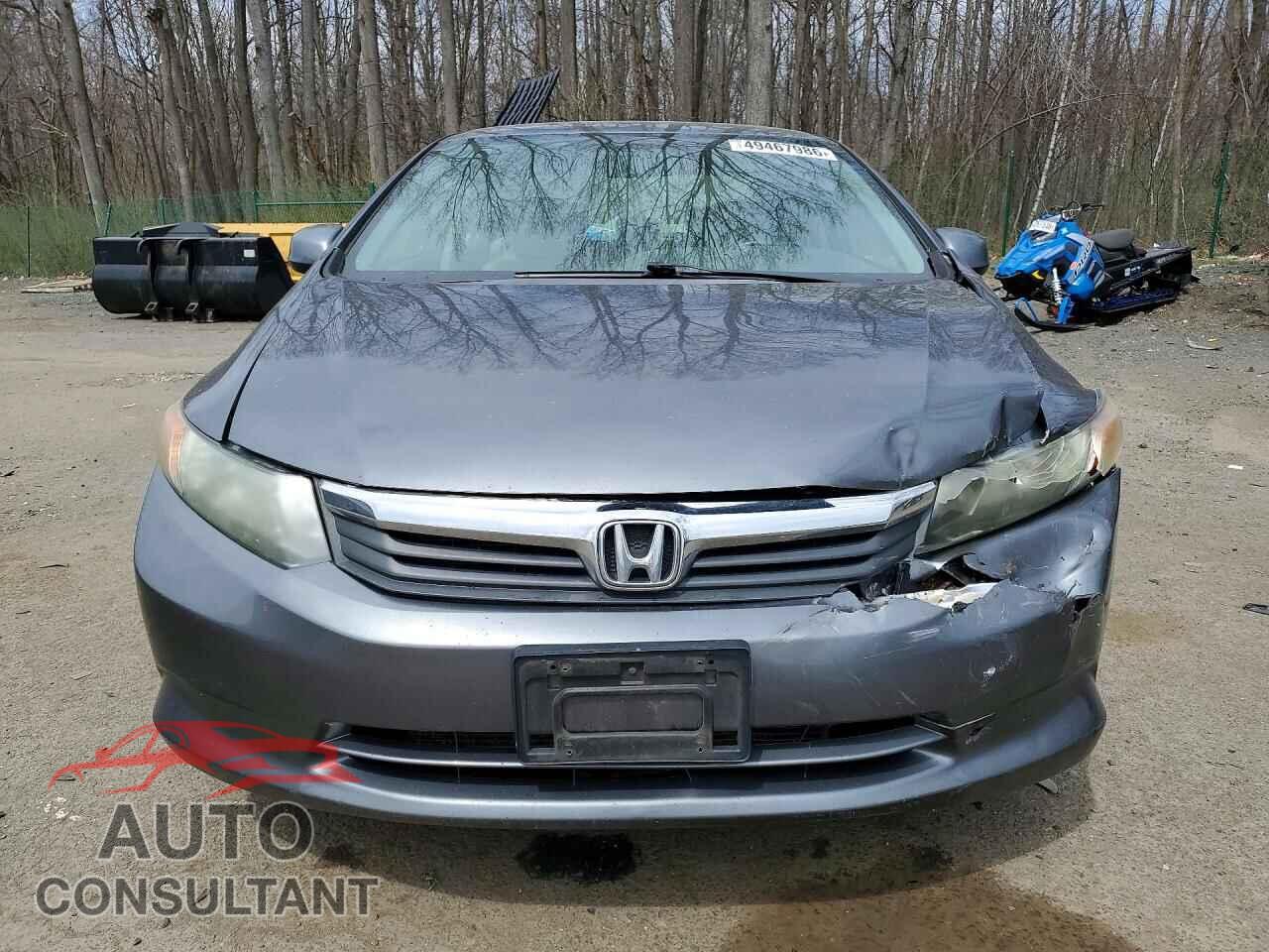 HONDA CIVIC 2012 - 2HGFB2F55CH332505