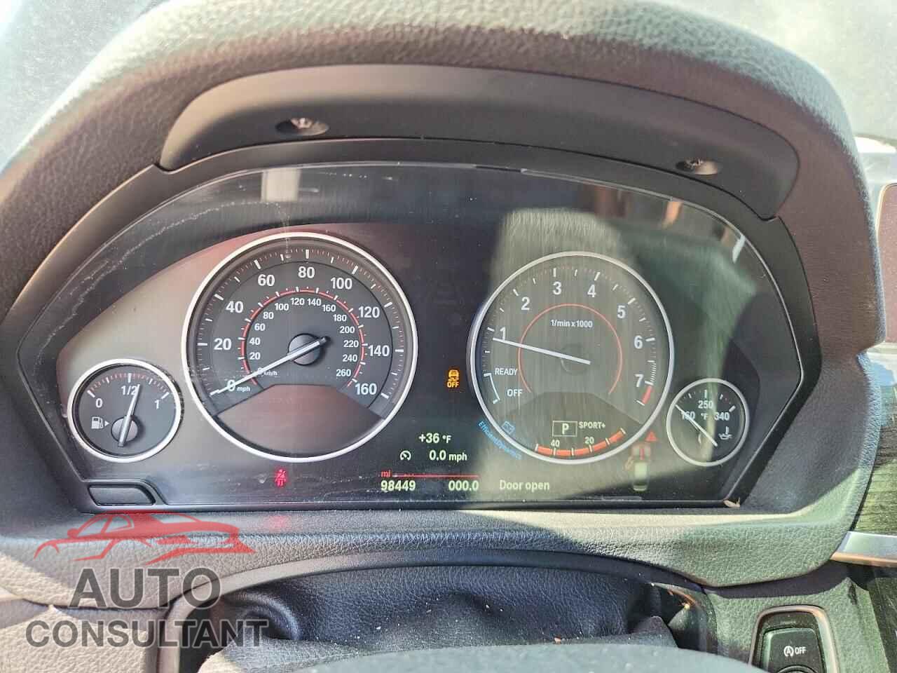 BMW 3 SERIES 2018 - WBA8B9G50JNU95918