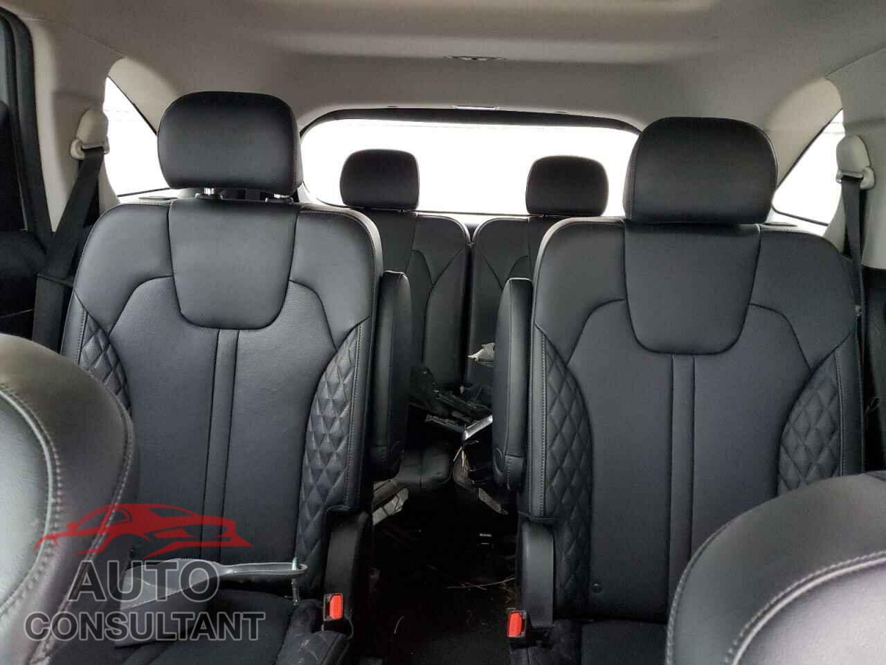 KIA SORENTO 2023 - 5XYRKDLF5PG164082