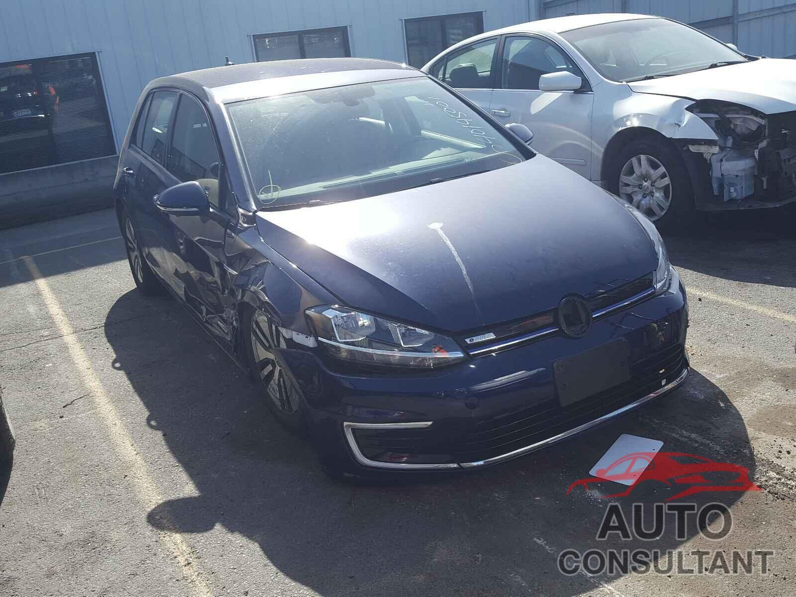 VOLKSWAGEN GOLF 2019 - WVWKR7AU7KW916411