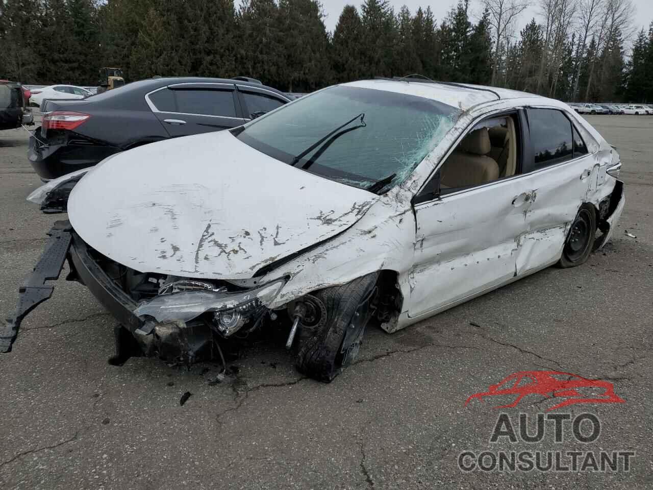 TOYOTA CAMRY 2016 - 4T4BF1FK1GR556635