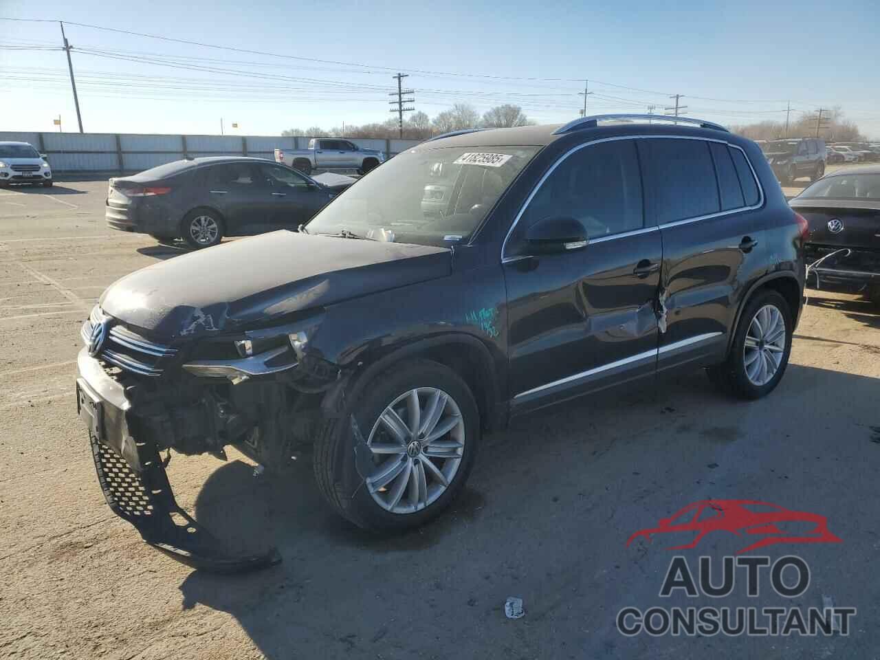 VOLKSWAGEN TIGUAN 2012 - WVGAV7AX9CW503646